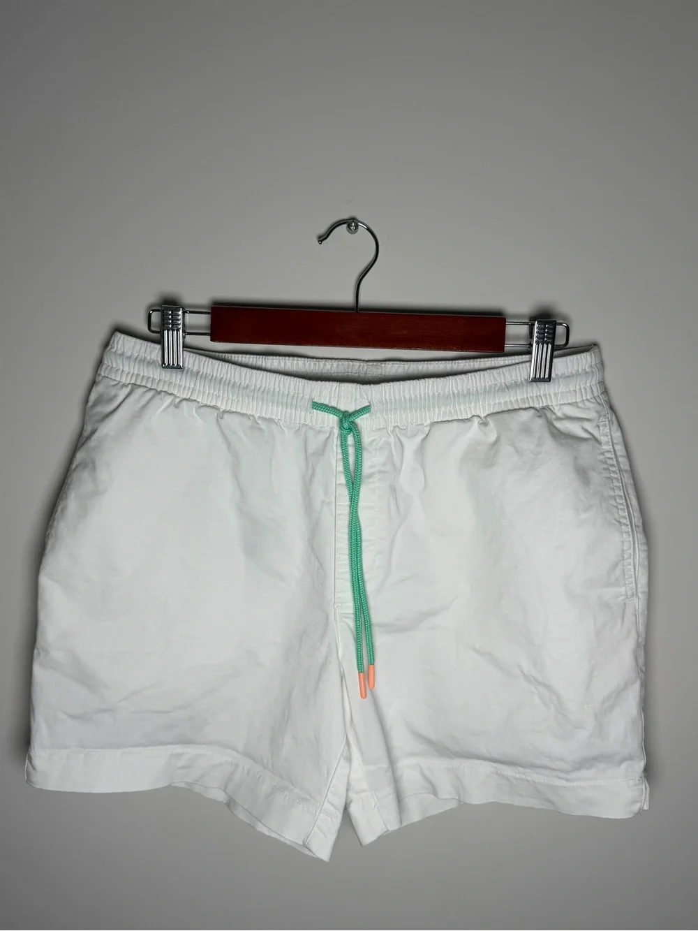 Chubbies The Vannas White 5.5” Stretch Shorts Men’s Small Preppy